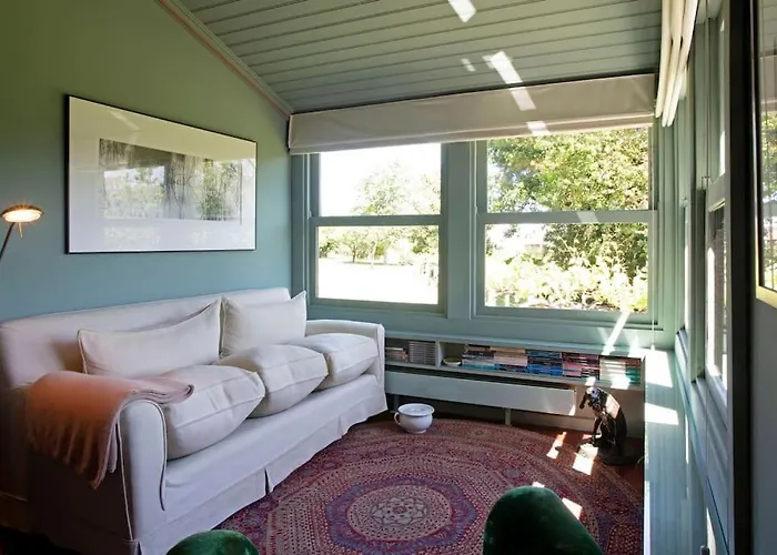 Fee4me O'pepito The Peace Corner